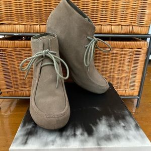 Dolce Vita wedge shoes